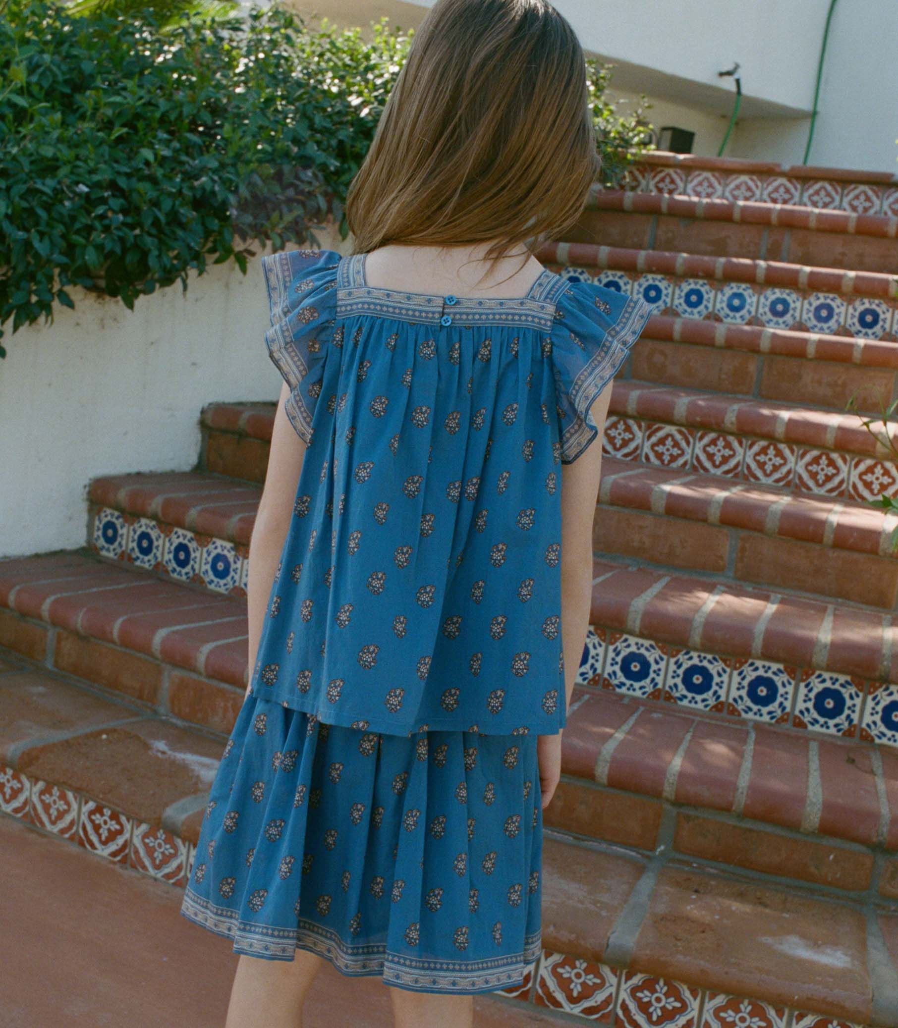 BARI TOP -- EARTHA PAISLEY
